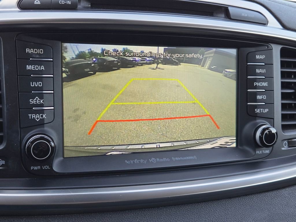 Used 2017 Kia Sorento SX image 32