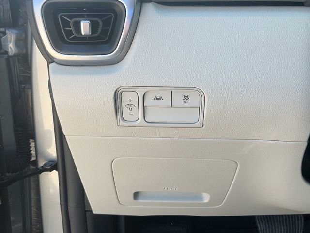 Certified 2022 Kia Sorento S image 17