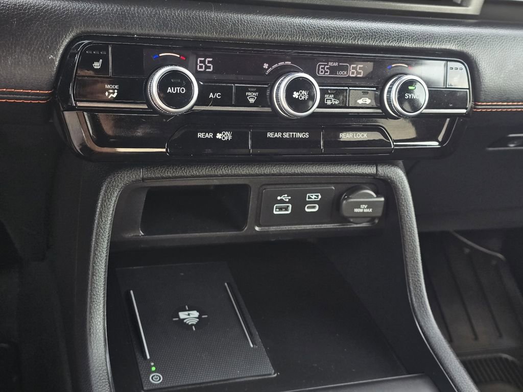 Certified 2024 Honda Pilot TrailSport image 20