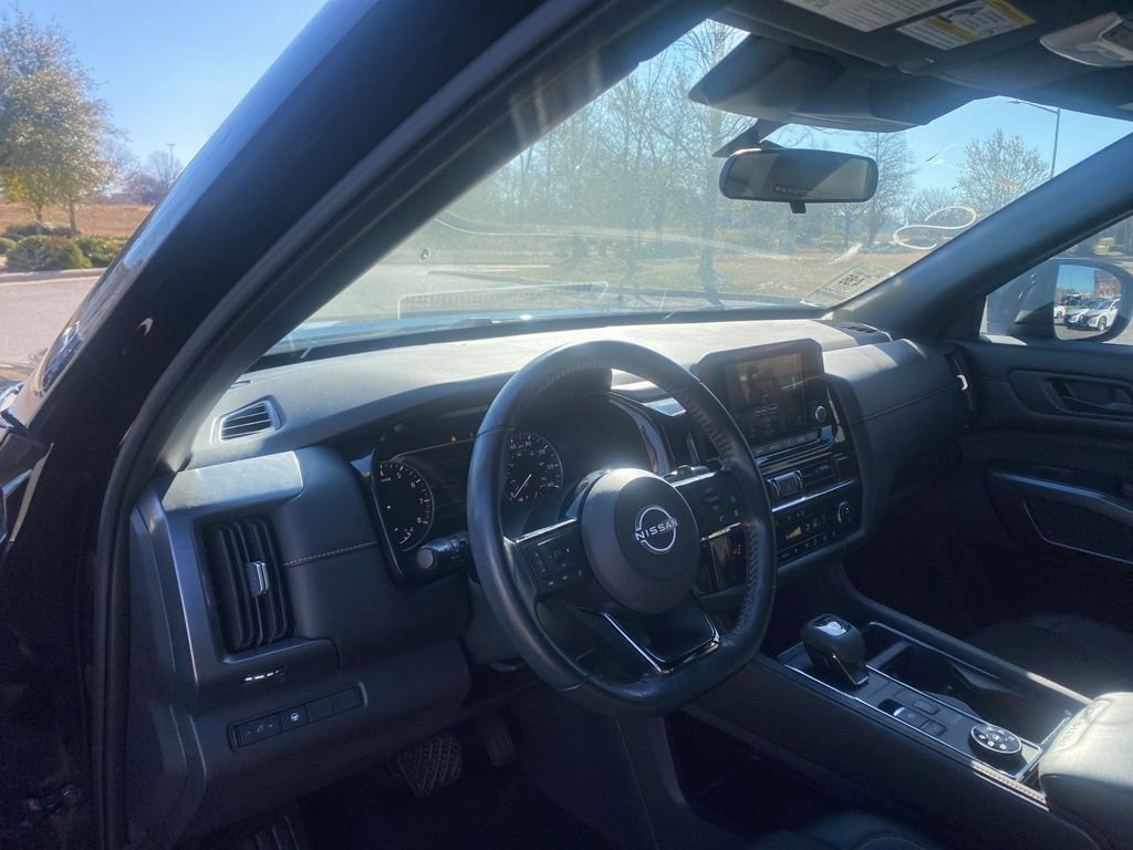 Used 2023 Nissan Pathfinder Rock Creek image 16