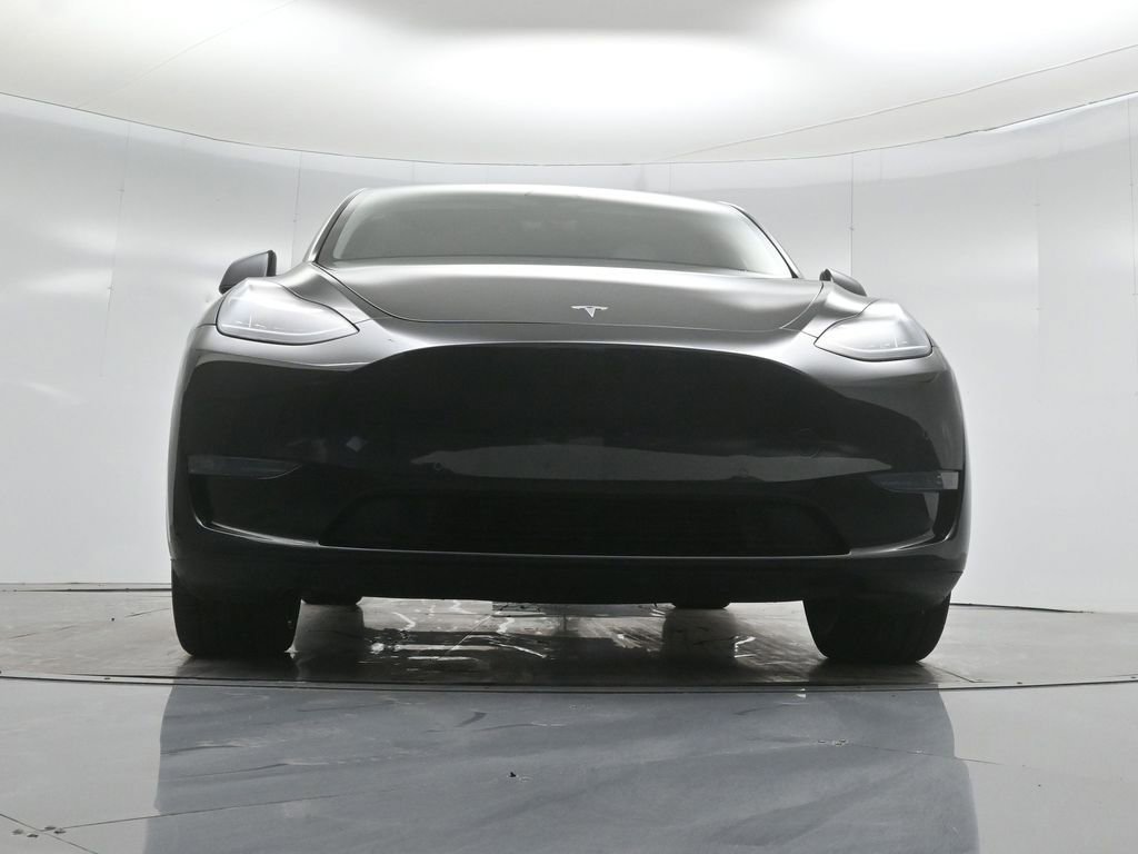 Used 2021 Tesla Model Y Long Range AWD/4WD image 37