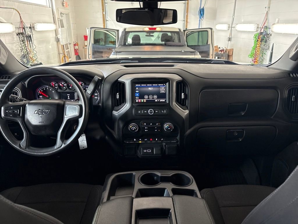 Used 2022 Chevrolet Silverado 1500 Custom Trail Boss w/ LPO, Dark Essentials Package image 16