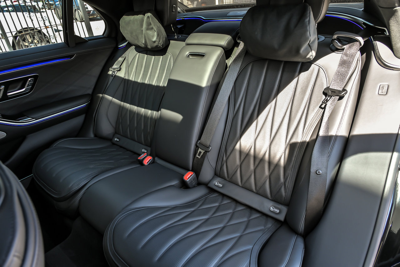 Used 2025 Mercedes-Benz S 63 AMG S image 30