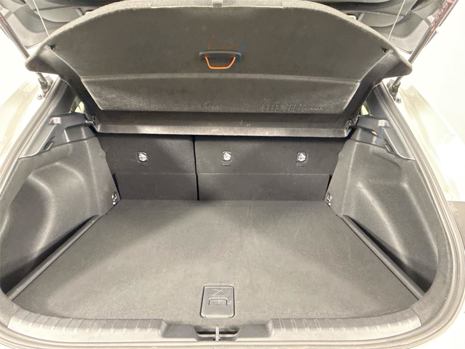 Certified 2025 Toyota Corolla SE FWD image 35