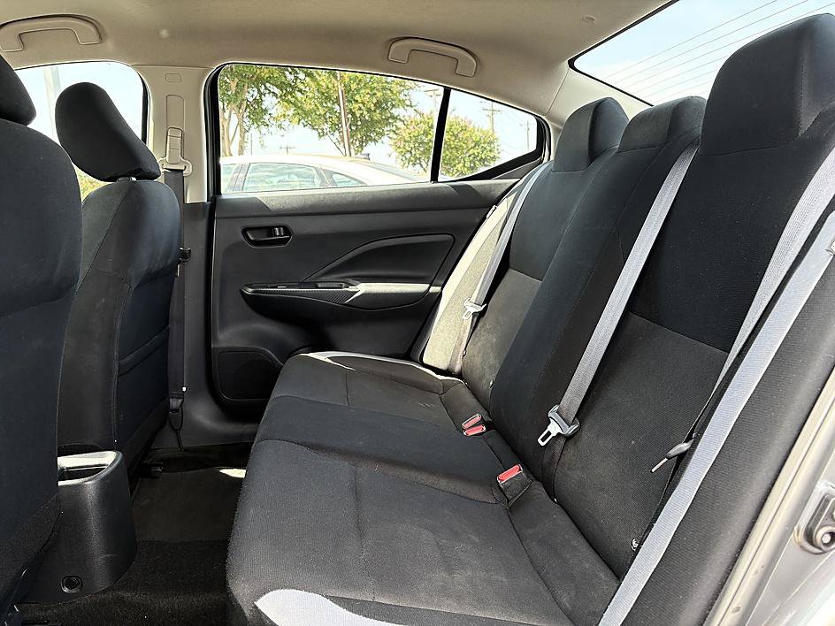 Used 2025 Nissan Versa S FWD image 9