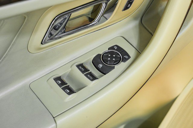 Used 2019 Ford Taurus Limited image 39