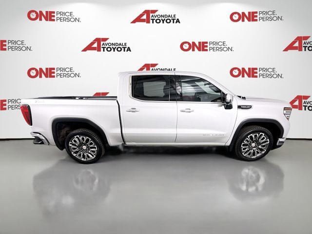 Used 2022 GMC Sierra 1500 SLT w/ SLT Convenience Package AWD/4WD image 8