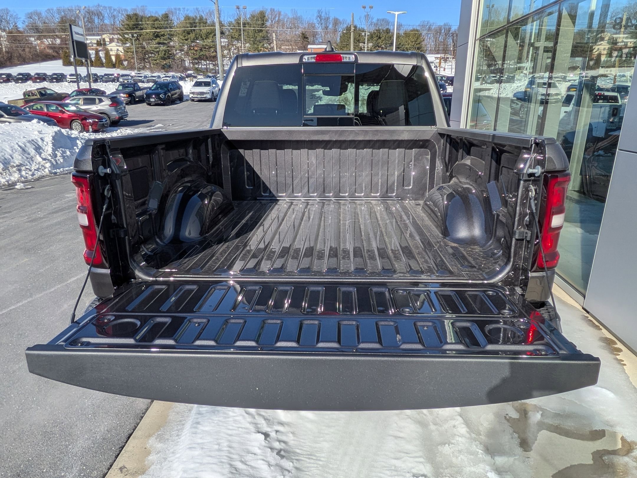 New 2026 RAM 1500 Laramie w/ Night Edition image 31