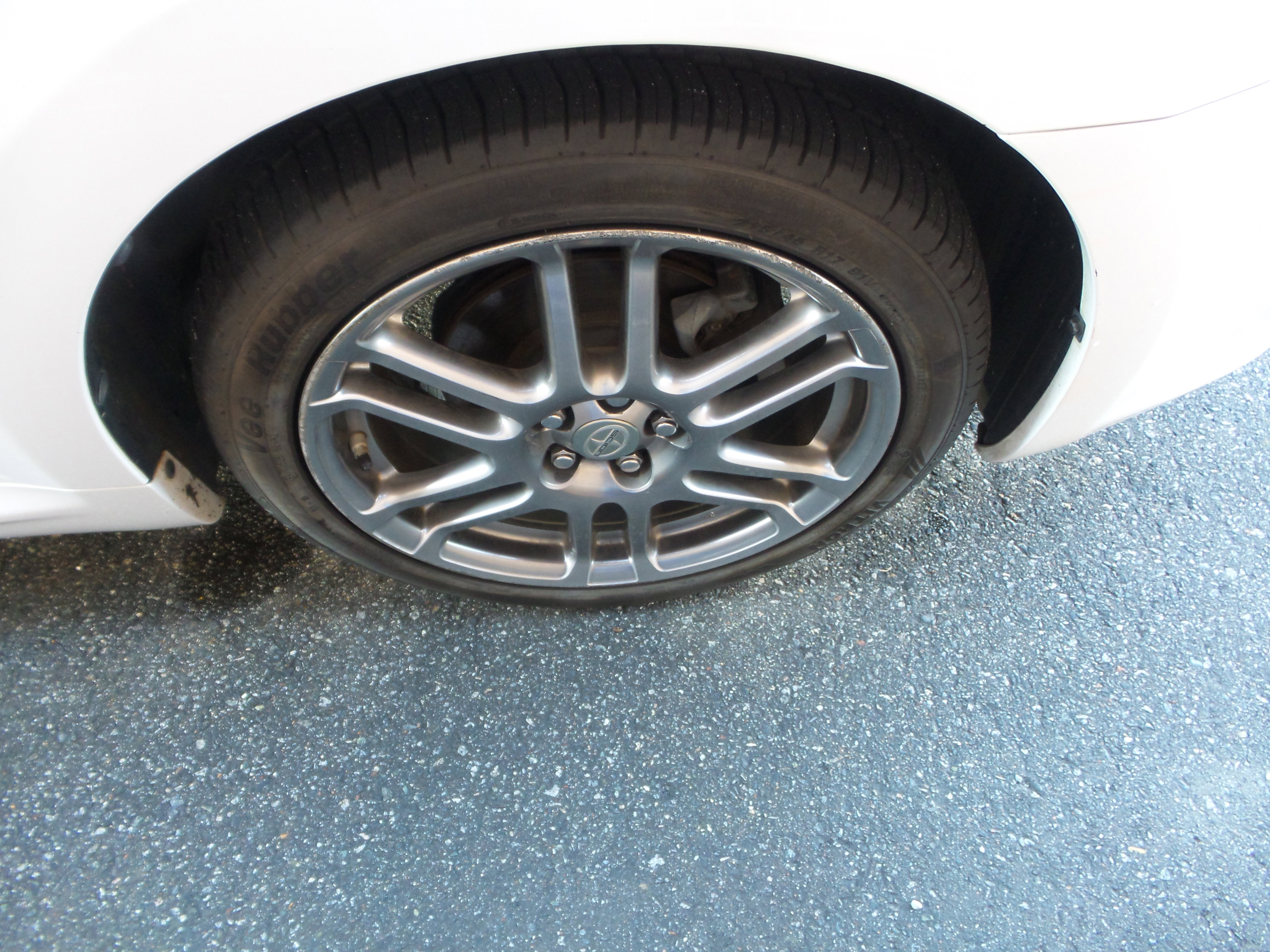 Used 2009 Scion tC image 24