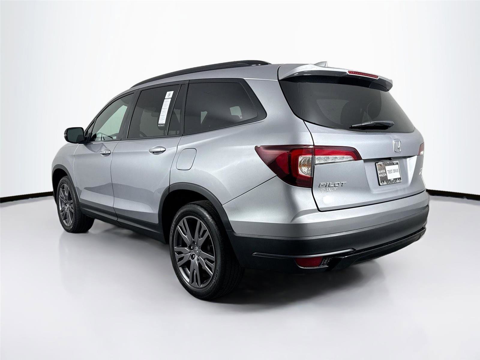 Used 2022 Honda Pilot Sport image 12