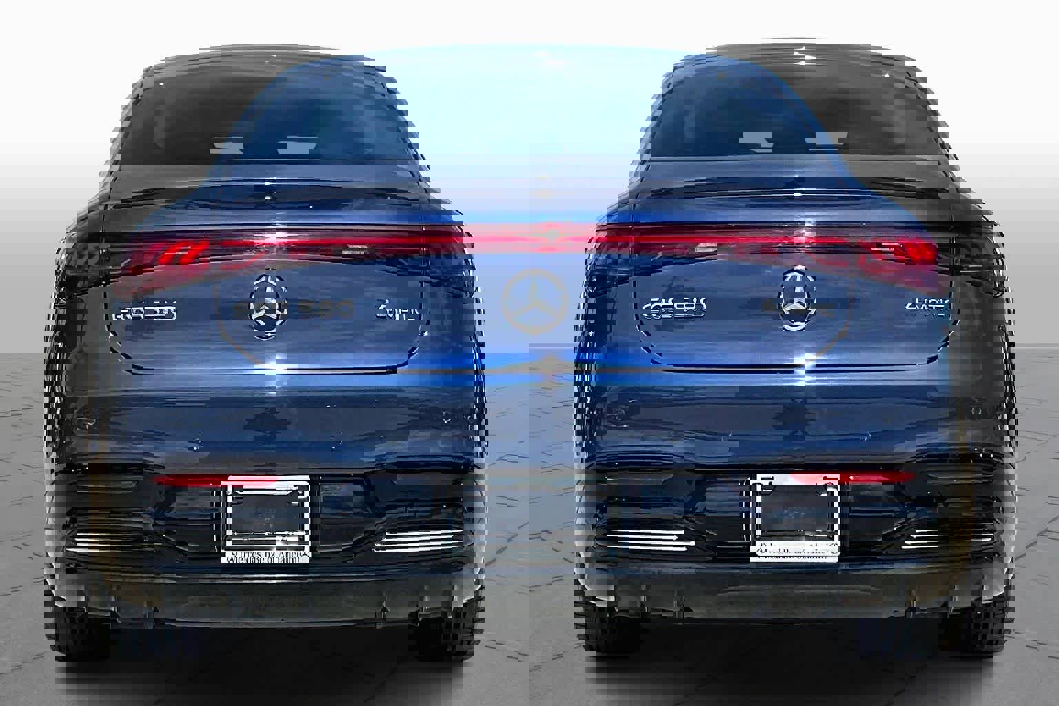 Used 2023 Mercedes-Benz EQS 580 EQS 580 image 4