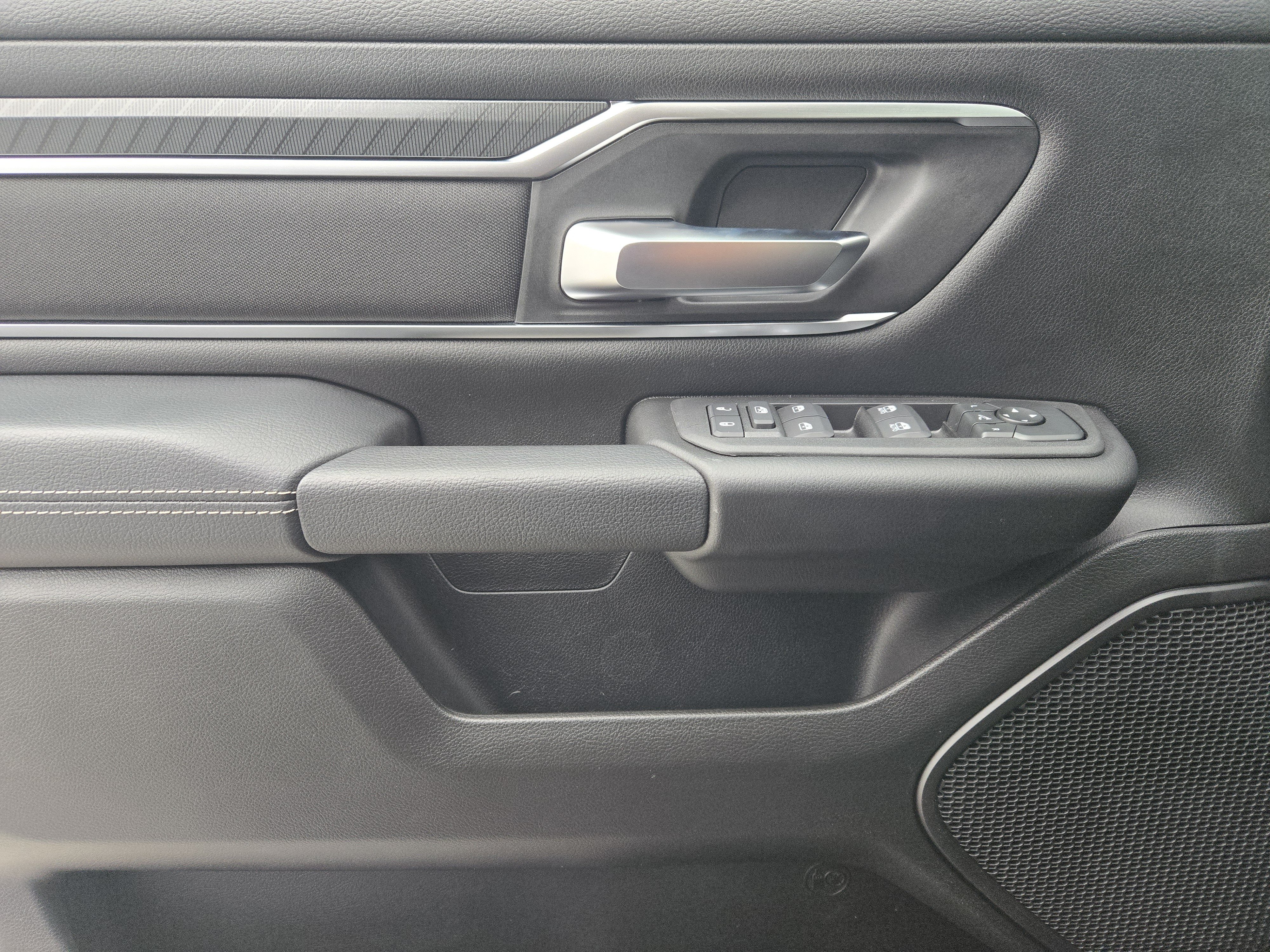 New 2026 RAM 1500 Big Horn AWD/4WD image 18
