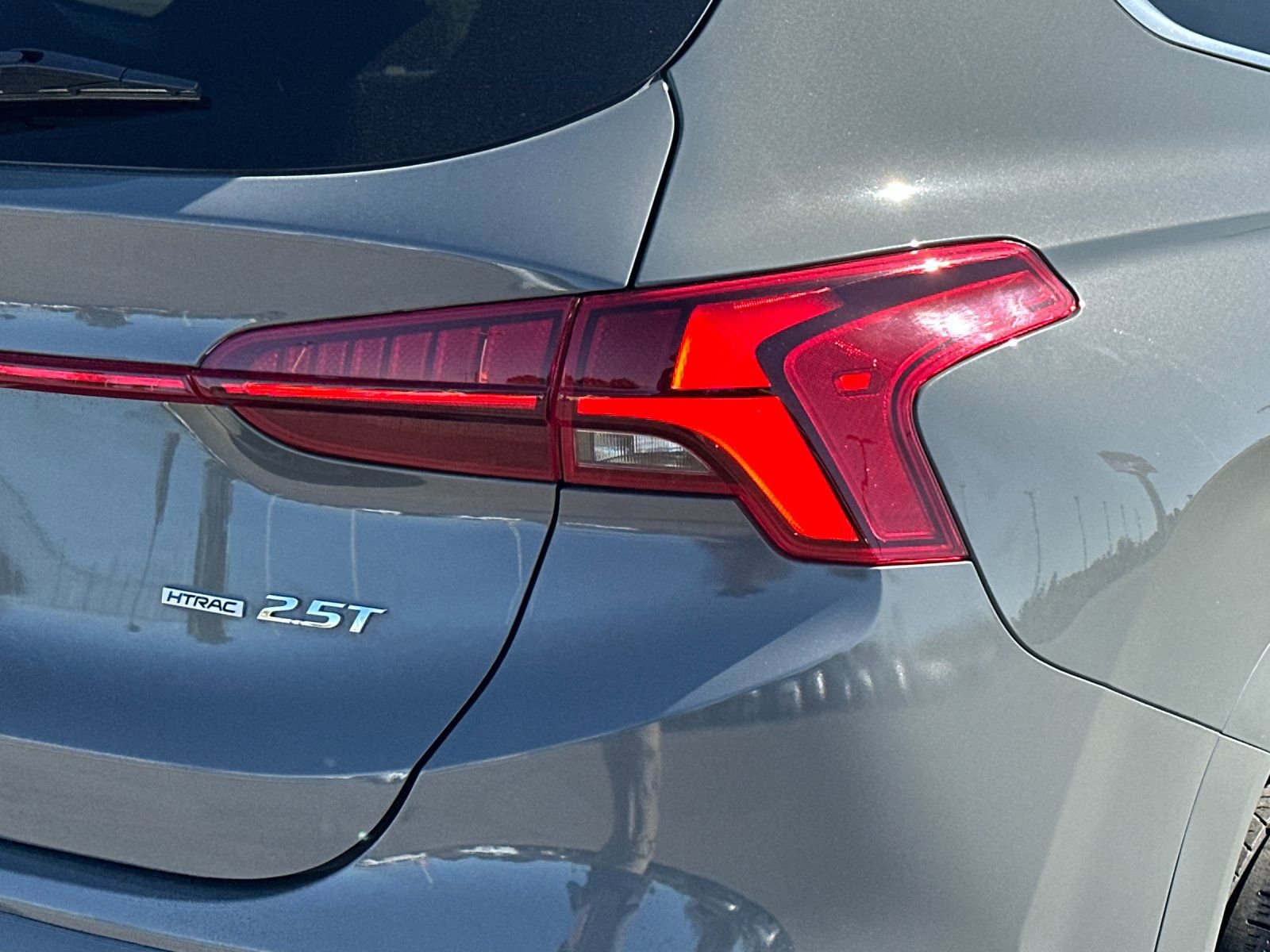 Used 2022 Hyundai Santa Fe Calligraphy AWD/4WD image 26
