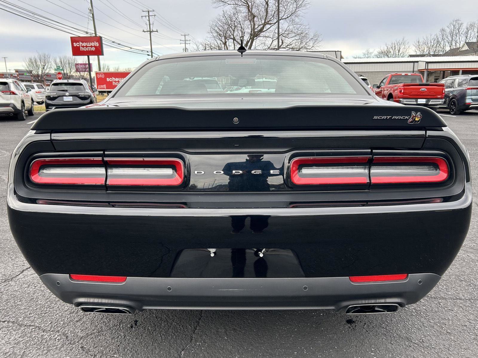 Used 2021 Dodge Challenger R/T Scat Pack image 7