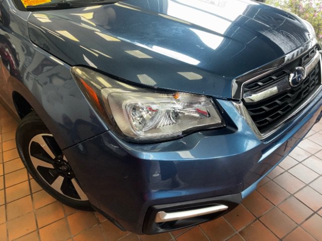 Used 2017 Subaru Forester 2.5i Premium w/ All-Weather Package AWD/4WD image 2