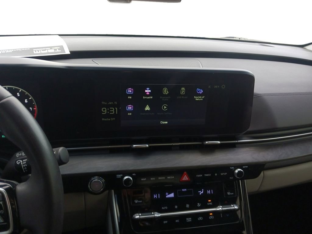 Used 2024 Kia Carnival SX image 12