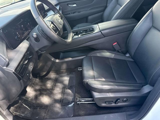 Certified 2025 Nissan Murano SV image 28