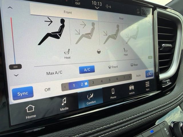 New 2026 Chrysler Pacifica Select FWD image 18