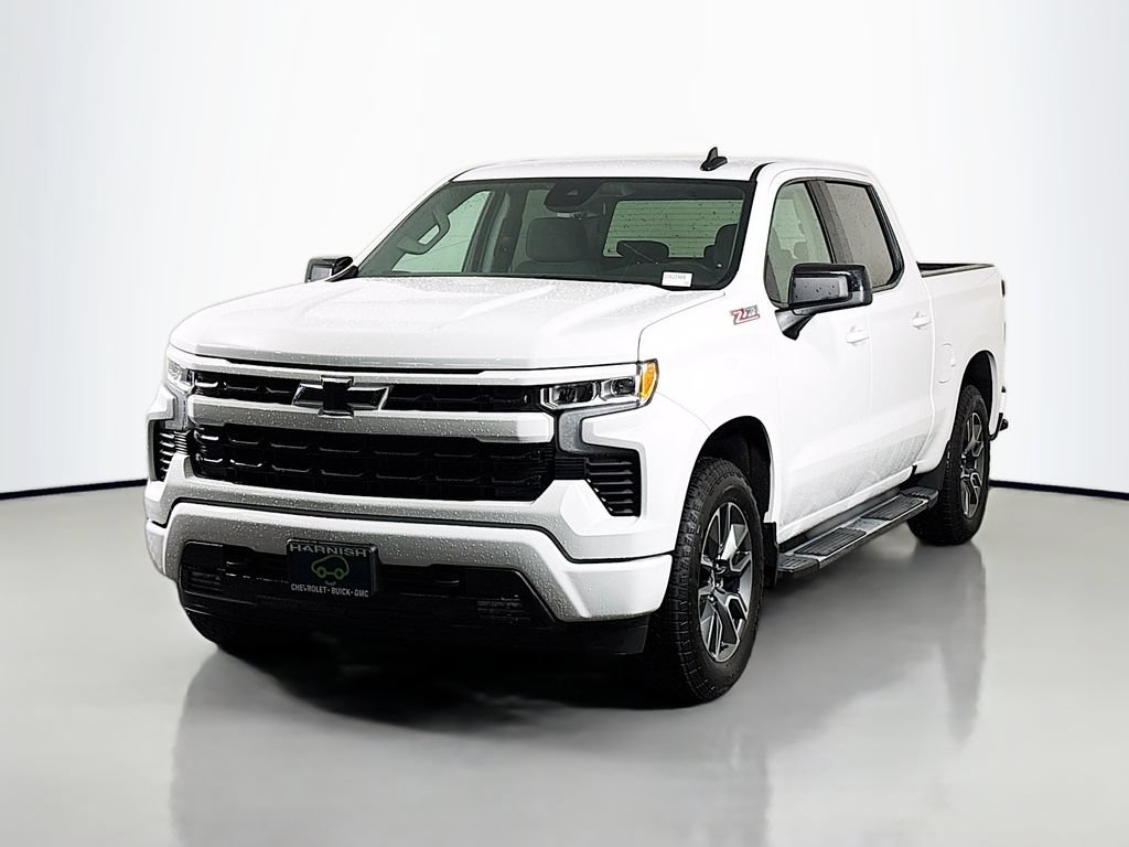 Certified 2024 Chevrolet Silverado 1500 RST w/ Z71 Off-Road Package AWD/4WD image 3