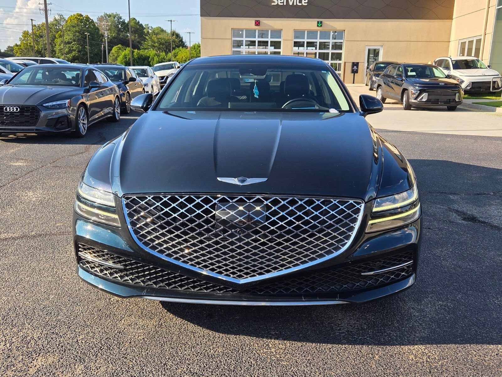 Used 2021 Genesis G80 3.5T w/ Prestige Package AWD/4WD image 2