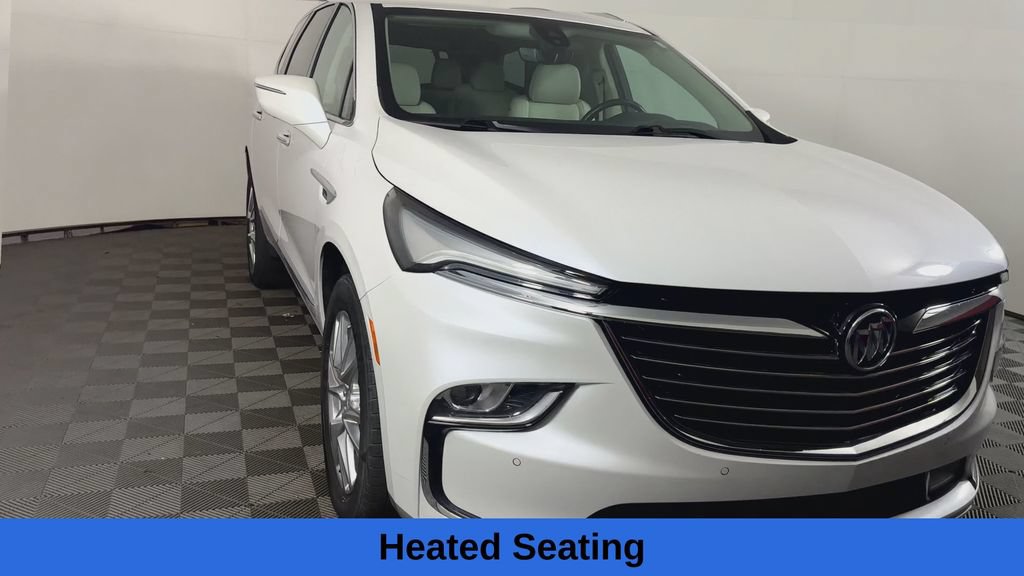 Used 2022 Buick Enclave Premium w/ Surround and Sites Package AWD/4WD image 5