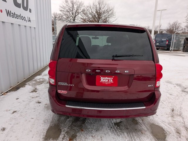 Used 2018 Dodge Grand Caravan SXT image 20