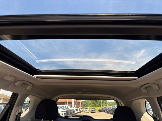 Used 2019 Nissan Rogue SV AWD/4WD image 15