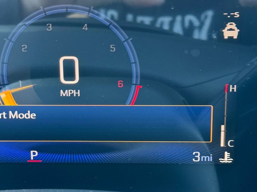 New 2026 Chevrolet Trax LT w/ Sunroof Package image 17