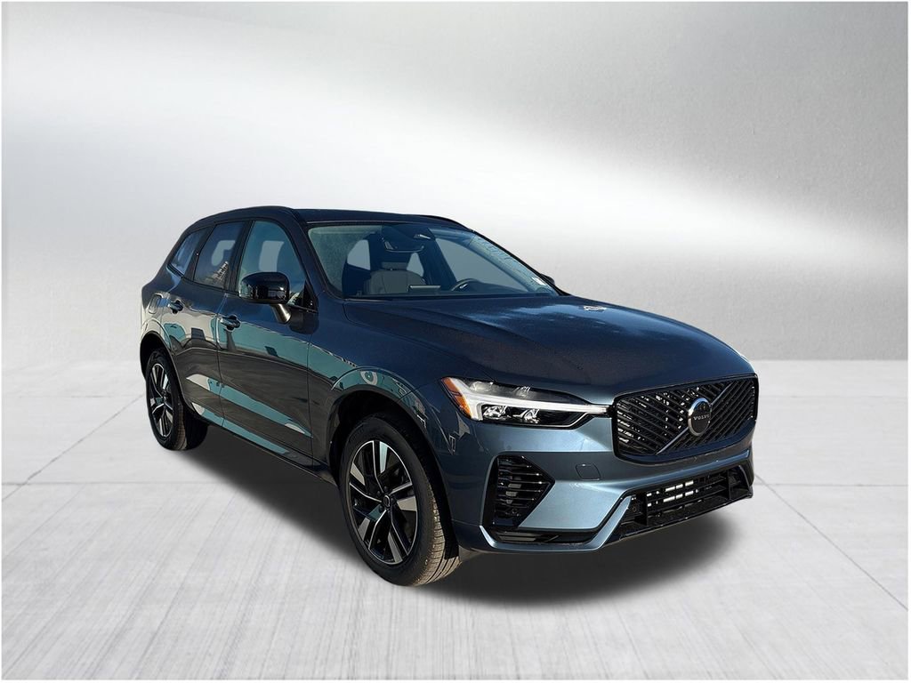 New 2026 Volvo XC60 T8 Core image 3