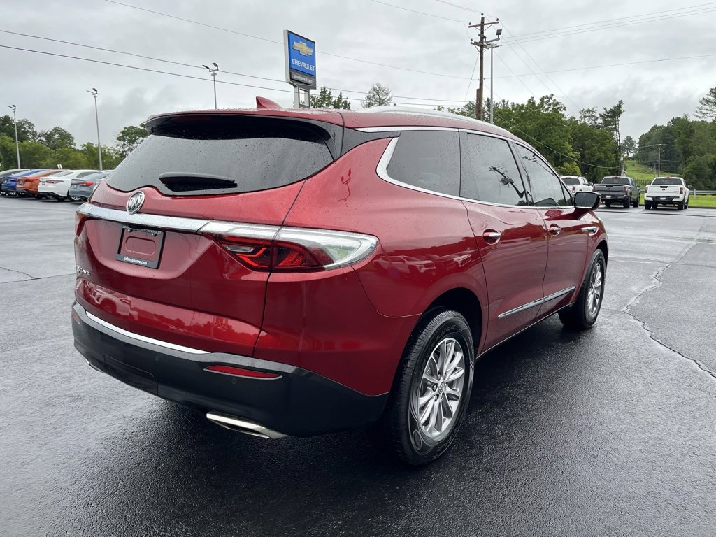 Used 2024 Buick Enclave Premium image 23