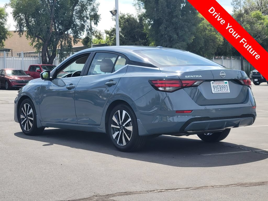 Used 2025 Nissan Sentra SV w/ SV Premium Package FWD image 3