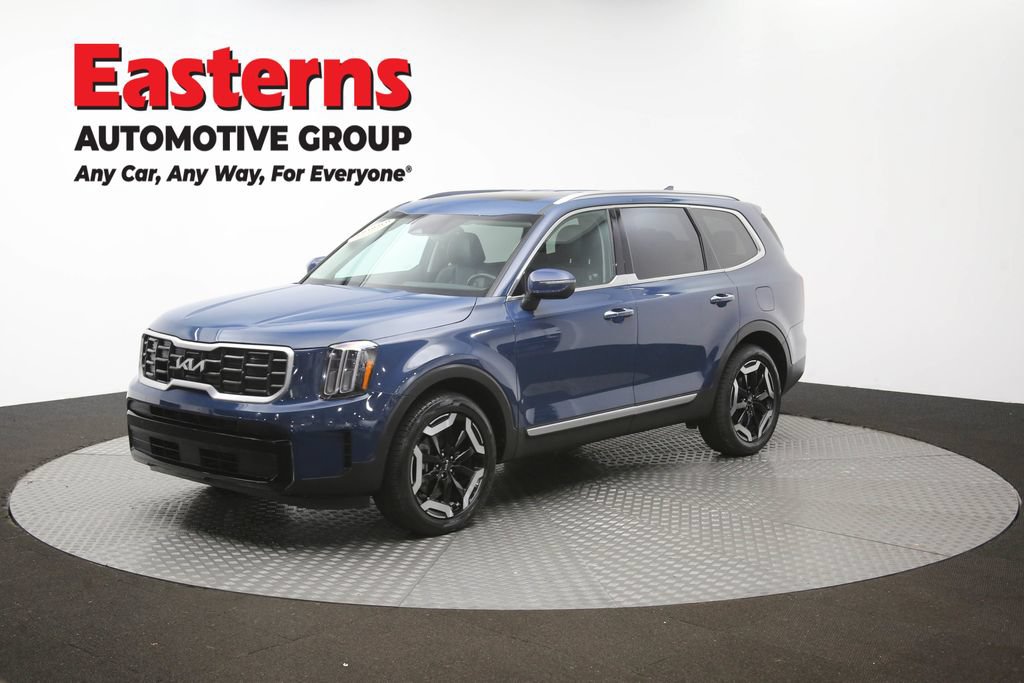 Used 2025 Kia Telluride S FWD image 58