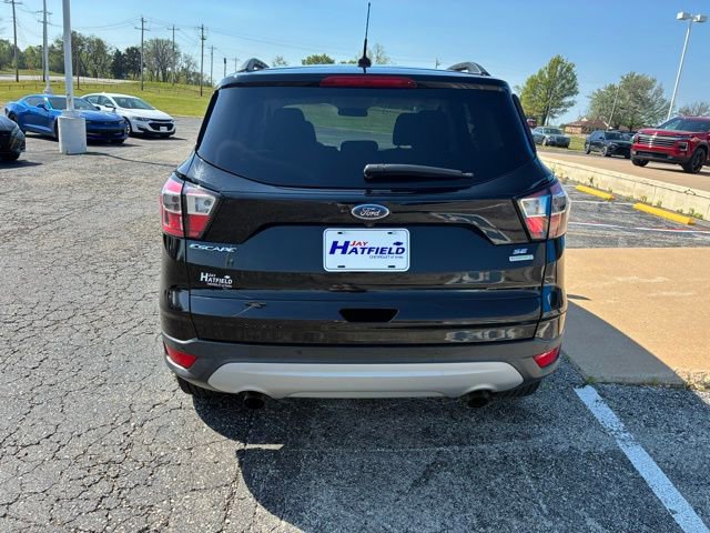 Used 2017 Ford Escape SE w/ Equipment Group 201A image 7