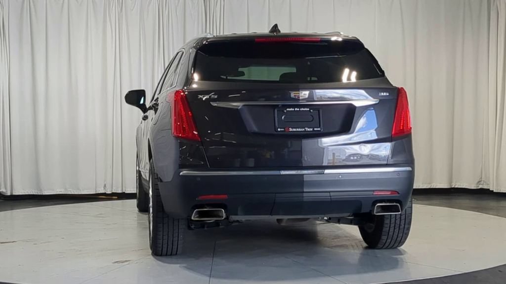 Used 2018 Cadillac XT5 FWD w/ LPO, Wheel Lock Package image 9