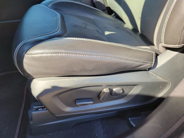 Used 2022 Ford Explorer ST image 19