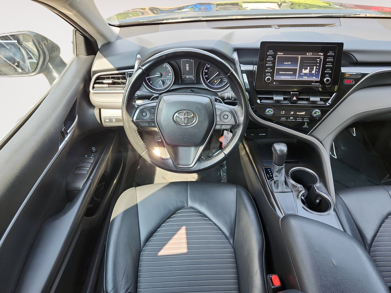 Used 2021 Toyota Camry SE FWD image 10