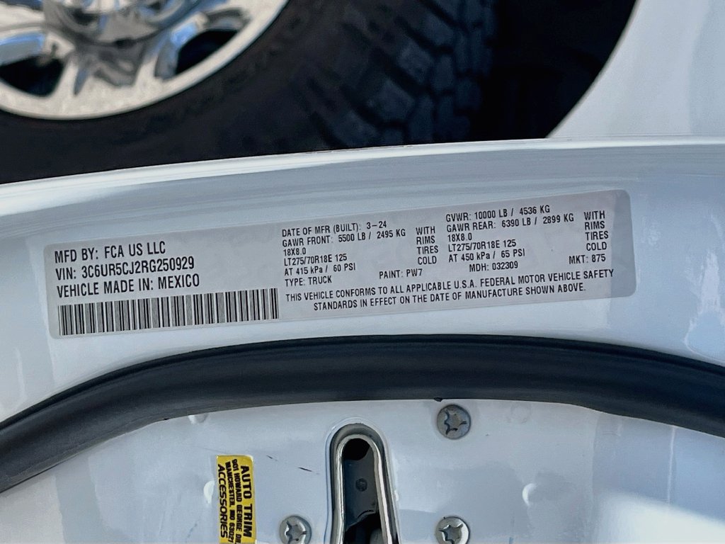 Used 2024 RAM 2500 Tradesman w/ Chrome Appearance Group AWD/4WD image 30