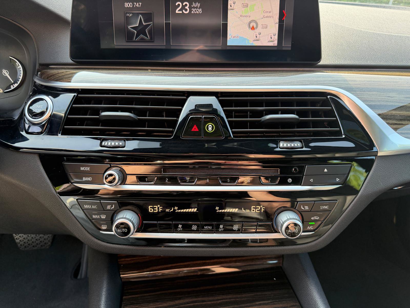Used 2019 BMW 530e RWD image 33
