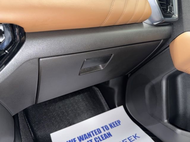 Used 2025 GMC Canyon AT4 w/ Technology Plus Package image 29