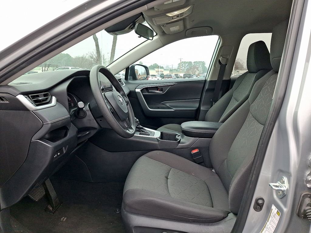 Used 2024 Toyota RAV4 XLE image 13