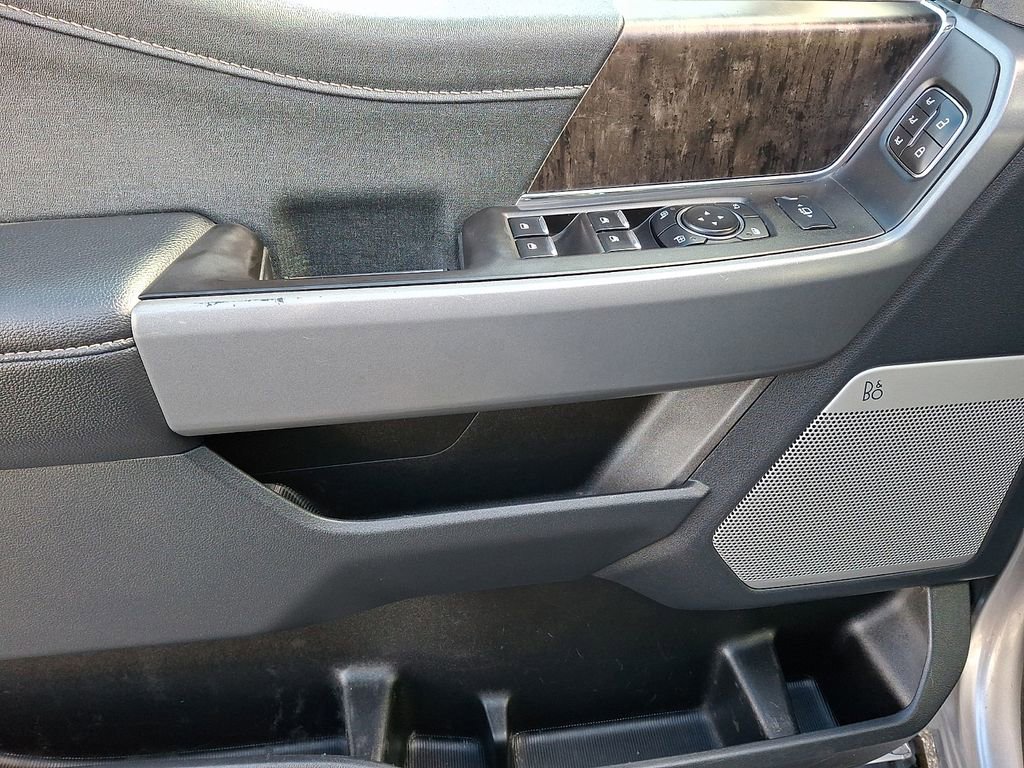 Used 2023 Ford F250 Lariat w/ Sport Appearance Package image 13