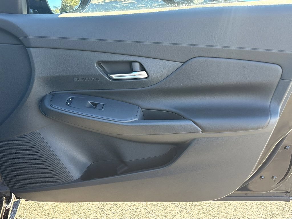 New 2026 Nissan Sentra SR w/ SR Premium Package FWD image 12