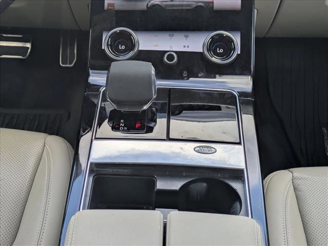 Used 2023 Land Rover Range Rover Velar R-Dynamic S image 12