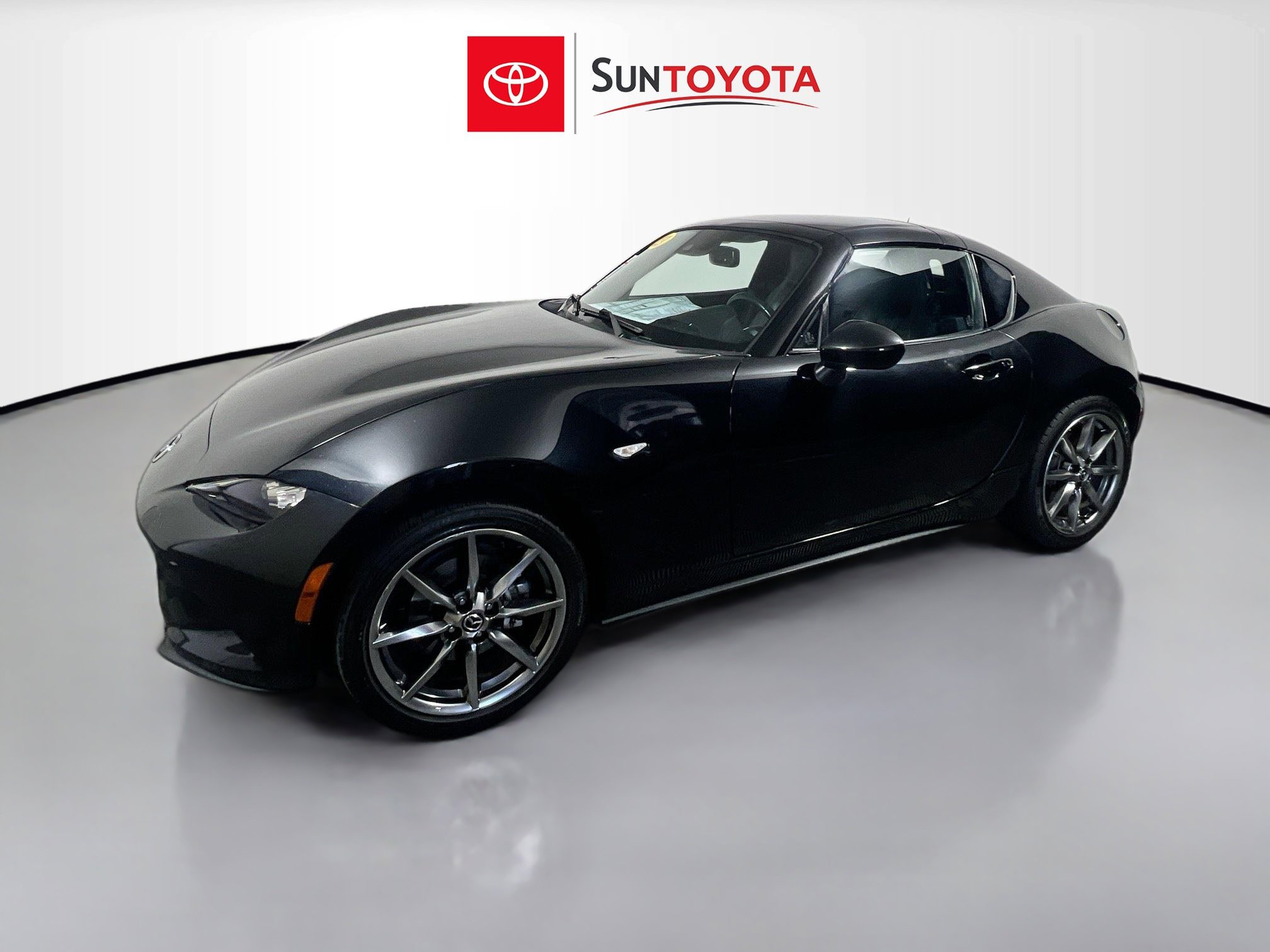 Used 2023 MAZDA MX-5 Miata Grand Touring RWD image 9