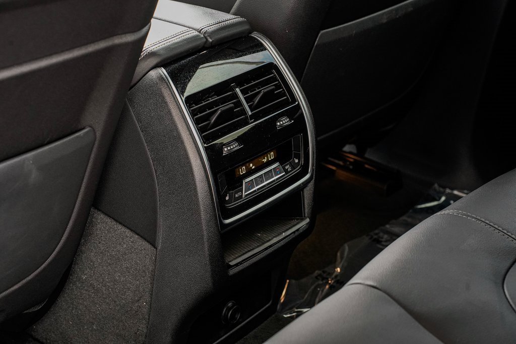 Used 2022 BMW X5 xDrive45e w/ M Sport Package image 20