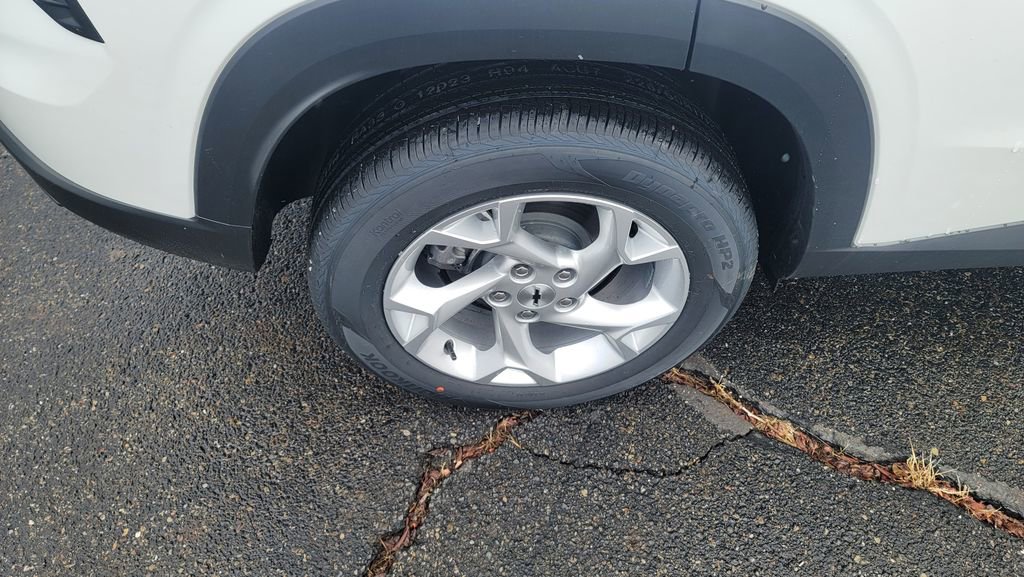 New 2026 Chevrolet Trax LS w/ LS Convenience Package image 13