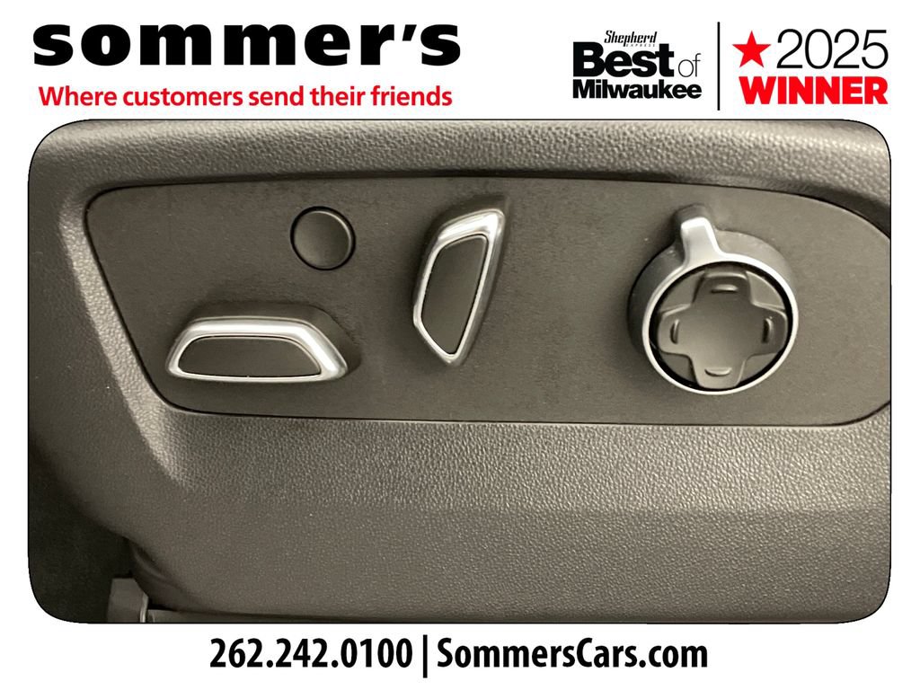 Used 2023 GMC Sierra 1500 Denali Ultimate AWD/4WD image 10