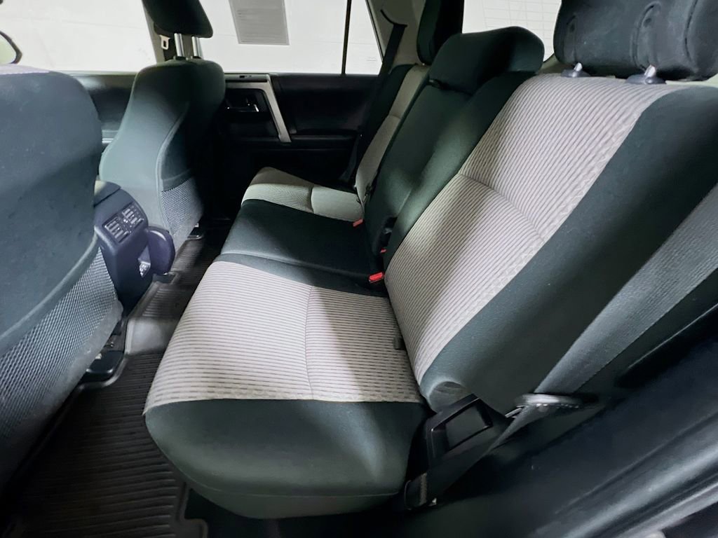 Certified 2021 Toyota 4Runner SR5 AWD/4WD image 22