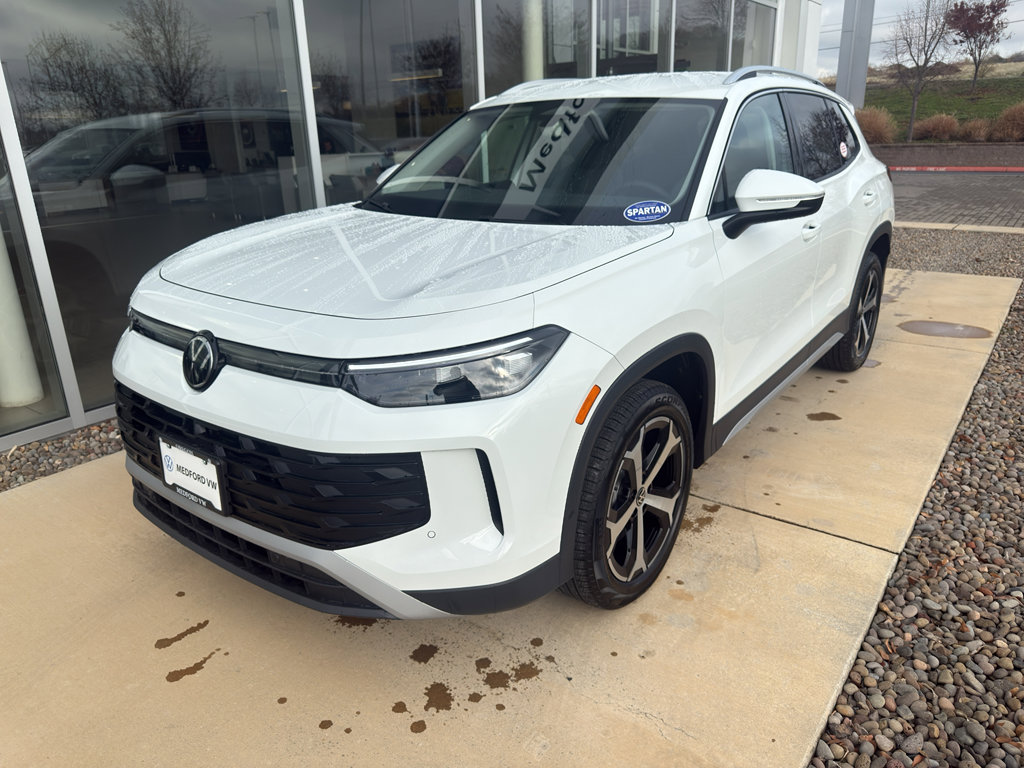 New 2026 Volkswagen Tiguan SE