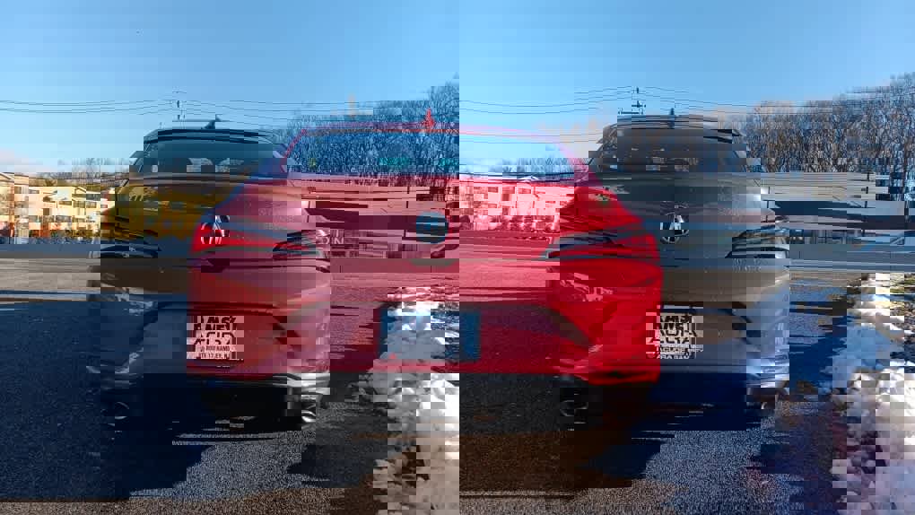 Used 2023 Acura Integra image 4